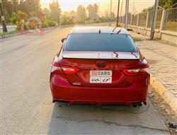 تۆیۆتا کامری